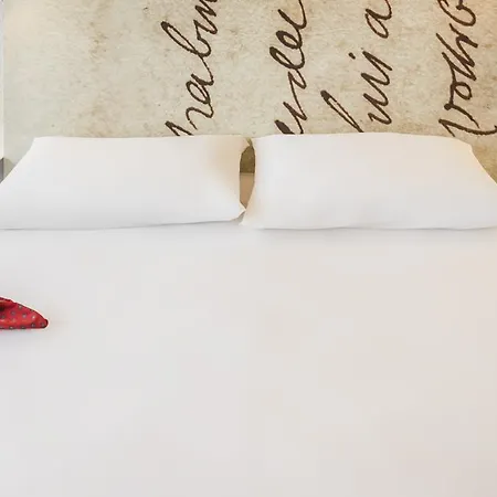 Ibis Styles Centre Hotel