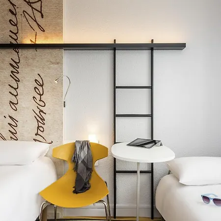 Ibis Styles Centre מלון