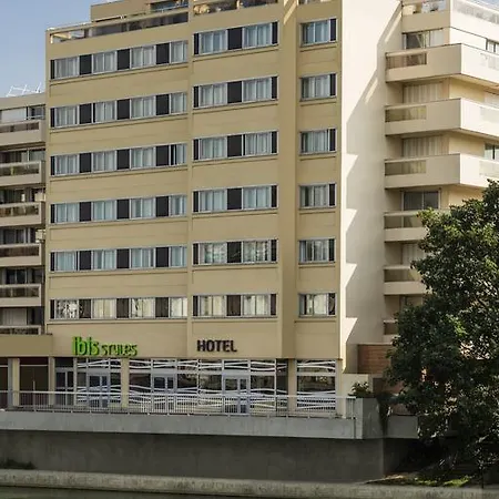 Ibis Styles Centre Hotel