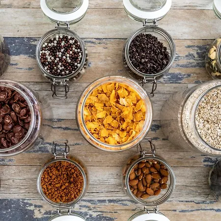 Ibis Styles Centre 3*