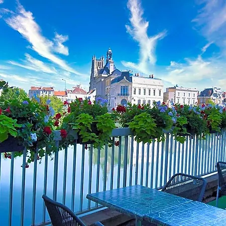 Ibis Styles Centre 3* Meaux