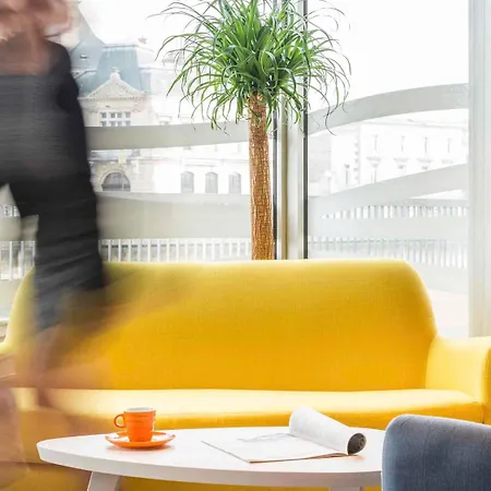Ibis Styles Centre مو