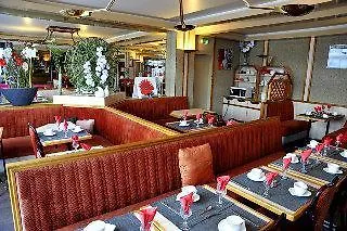 Ibis Styles Centre 3*