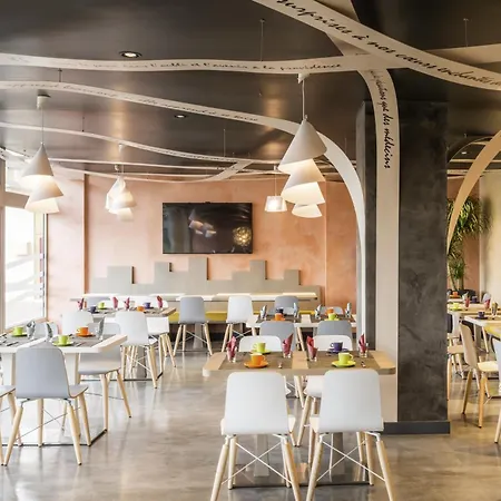 Ibis Styles Centre 3* Meaux