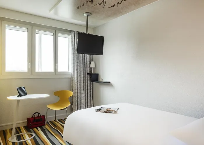 Ibis Styles Centre 3*